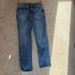 American Eagle Straight Leg Jeans